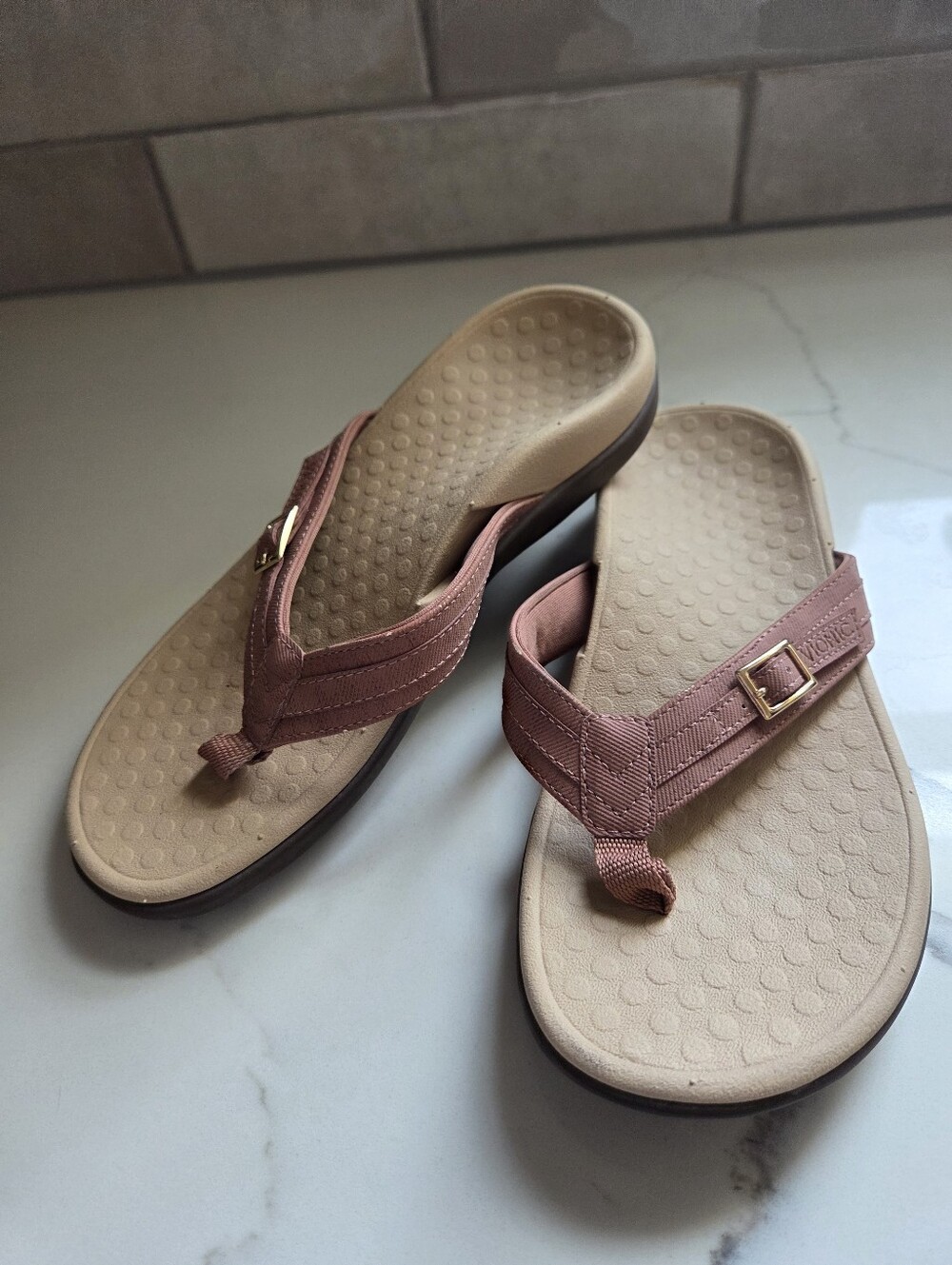 Vionic Sandals - Picture 3 of 6